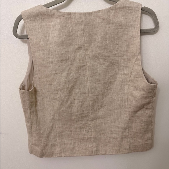 DISSH Oscar Natural Linen Vest - Picture 4 of 6